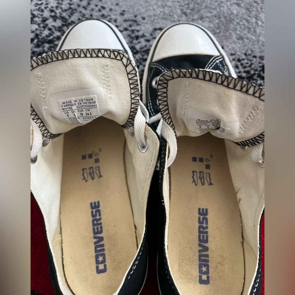 Converse Black & White Low Top Sneakers - Picture 4 of 7